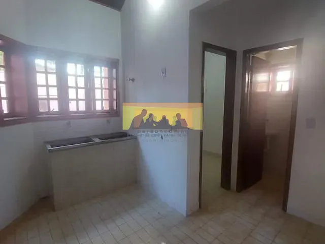 Casa com 300m² 4 quartos e 4 banheiros, à venda, no bairro Cidade Universitária em Campinas