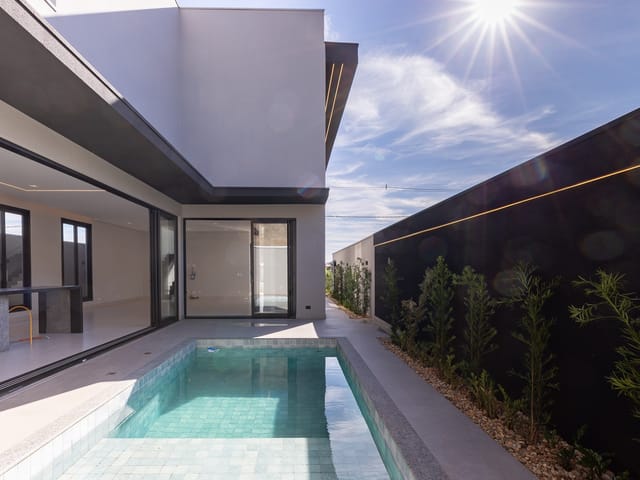 Foto do Casa - Sobrado à venda no condomínio Tangará, Parque Tauá, Londrina, PR | Imobiliária GEUM