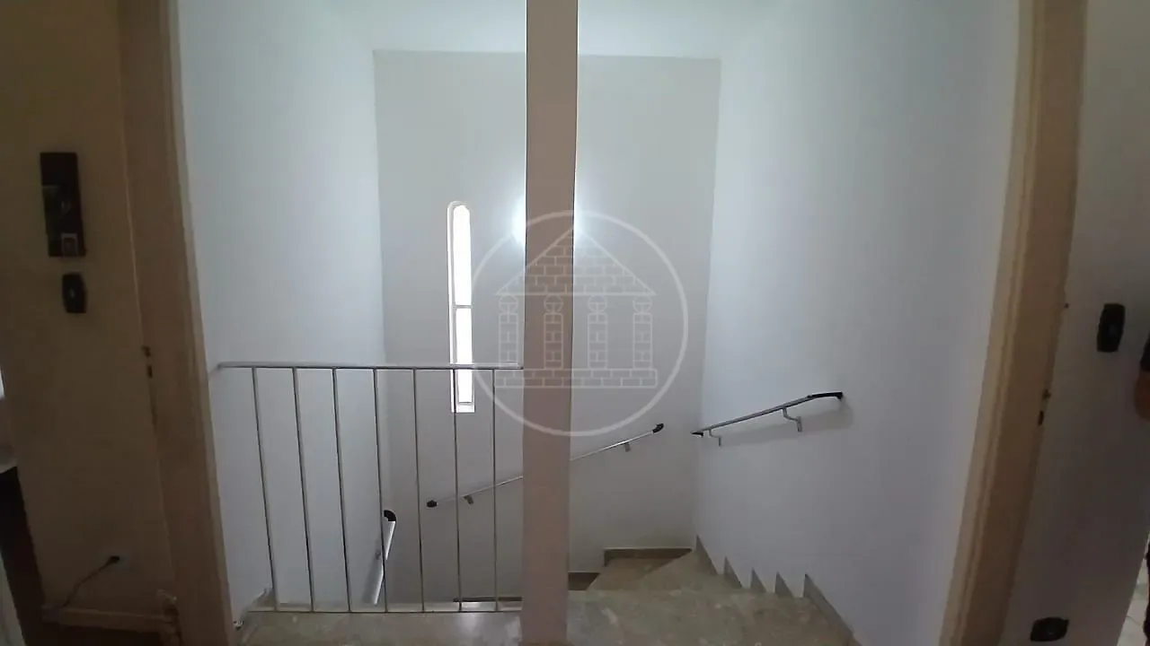 Casa, 3 quartos, 249 m² - Foto 21