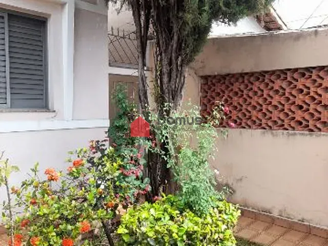 Casa com 283m² 2 quartos e 1 banheiro, à venda ou para alugar, no bairro Jardim Maria Augusta  em Taubaté