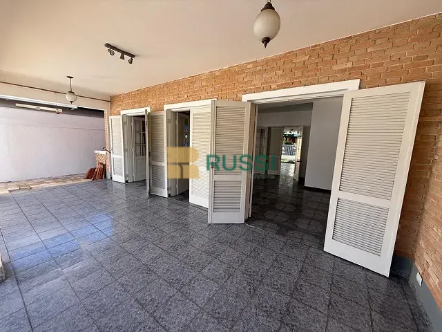 Casa com 540m² 5 quartos e 4 banheiros, à venda, no bairro Jardim Apolo I em São José dos Campos