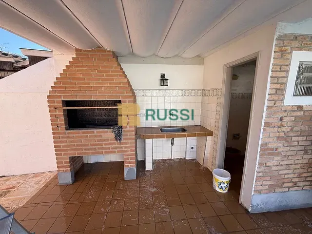 Casa com 540m² 5 quartos e 4 banheiros, à venda, no bairro Jardim Apolo I em São José dos Campos