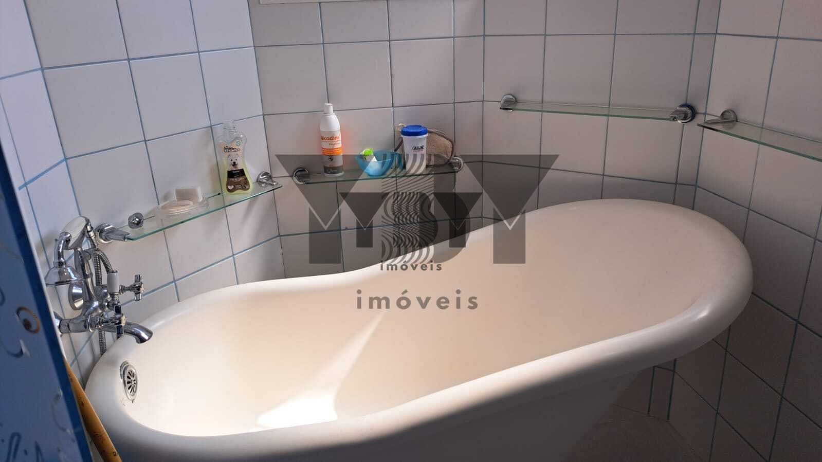 Casa, 4 quartos, 192 m² - Foto 3