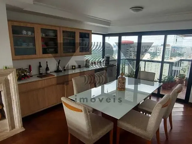 Casa com 192m² 4 quartos e 4 banheiros, à venda, no bairro Pinheiros em São Paulo