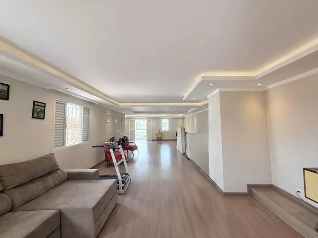 Casa com 214m² 3 quartos e 3 banheiros, à venda, no bairro Santa Felicidade em Curitiba