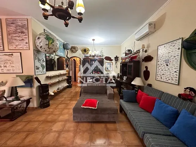 Casa com 747m² 4 quartos e 3 banheiros, à venda, no bairro Verde Mar em Caraguatatuba