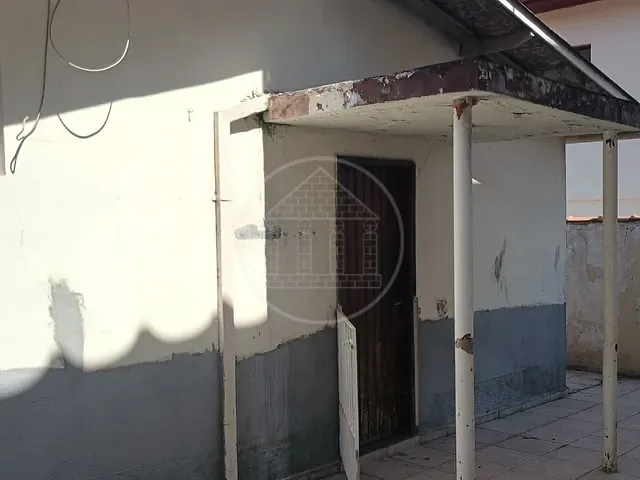 Casa com 245m² 3 quartos e 1 banheiro, à venda, no bairro Vila Campo Grande em São Paulo