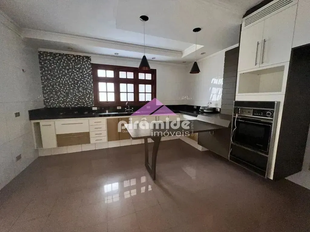 Casa, 4 quartos, 222 m² - Foto 9