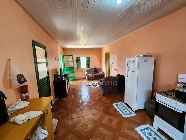 Casa 2 quartos e 1 banheiro, à venda, no bairro Santo Antônio em Chapecó