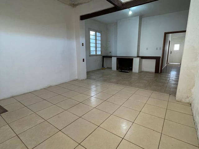 Casa 3 quartos e 3 banheiros, à venda, no bairro Centro em Pelotas