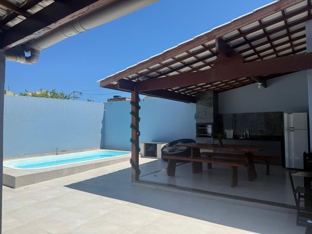 Casa 3 quartos e 3 banheiros, à venda, no bairro Parque Guarus em Campos dos Goytacazes