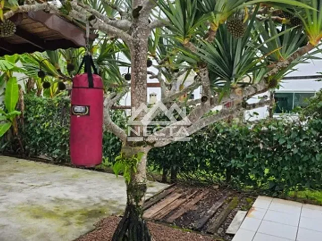Casa com 80m² 1 quarto e 1 banheiro, à venda, no bairro Massaguaçu em Caraguatatuba