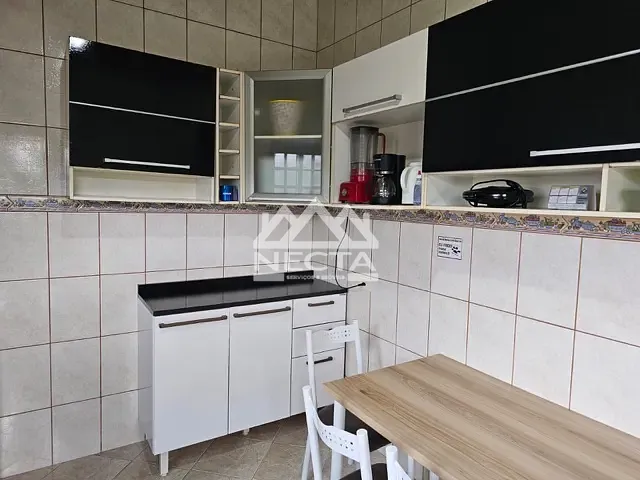 Casa com 80m² 1 quarto e 1 banheiro, à venda, no bairro Massaguaçu em Caraguatatuba
