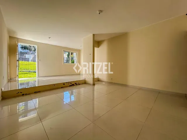 Casa com 363m² 2 quartos e 2 banheiros, à venda, no bairro Jardim Mauá em Novo Hamburgo