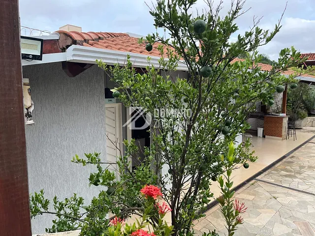 Casa 6 quartos e 7 banheiros, à venda, no bairro Cidade Jardim em Uberaba