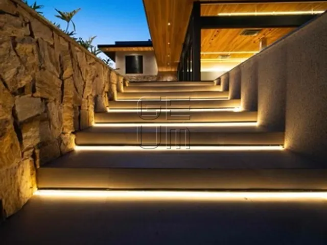 Casa com 439m² 5 quartos e 8 banheiros, à venda, no bairro Paranagi em Sertaneja