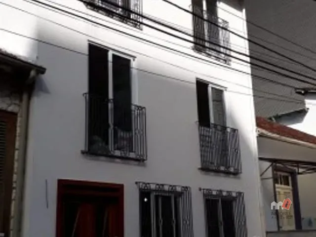 Casa para alugar, no bairro Centro em Petrópolis