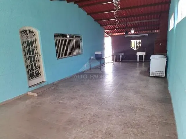 Casa com 679m² 5 quartos e 6 banheiros, à venda, no bairro Vila Falchi em Mauá