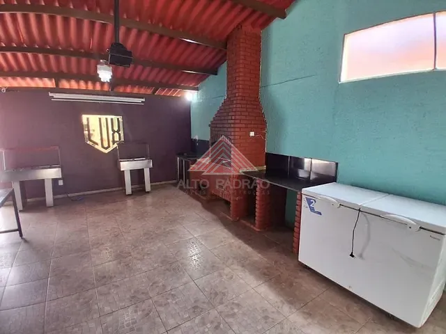 Casa com 679m² 5 quartos e 6 banheiros, à venda, no bairro Vila Falchi em Mauá