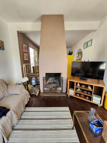 Casa com 455m² 3 quartos e 2 banheiros, à venda, no bairro Areal em Pelotas