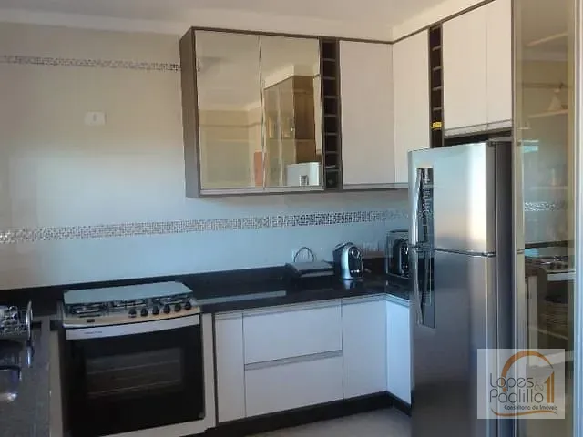 Casa com 1100m² 3 quartos e 3 banheiros, à venda, no bairro Jardim Estância Brasil em Atibaia
