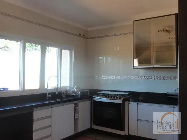 Casa com 1100m² 3 quartos e 3 banheiros, à venda, no bairro Jardim Estância Brasil em Atibaia