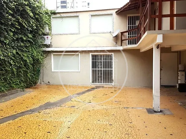 Casa com 450m², para alugar, no bairro Planalto Paulista em São Paulo