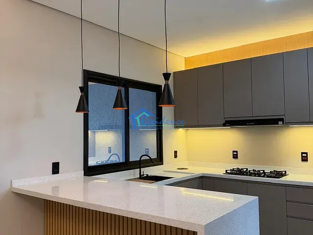 Casa com 150m² 3 quartos e 2 banheiros, à venda, no bairro Jardim Bom Sucesso em Indaiatuba