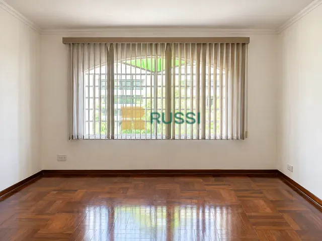 Casa para alugar, no bairro Jardim Oswaldo Cruz em São José dos Campos