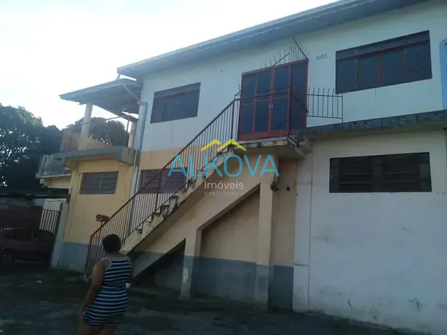 Casa com 500m² 3 quartos e 2 banheiros, à venda, no bairro Jardim Santa Inês em São José dos Campos