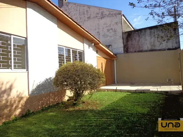 Casa com 330m² 3 quartos e 1 banheiro, à venda, no bairro CAJURU em Curitiba
