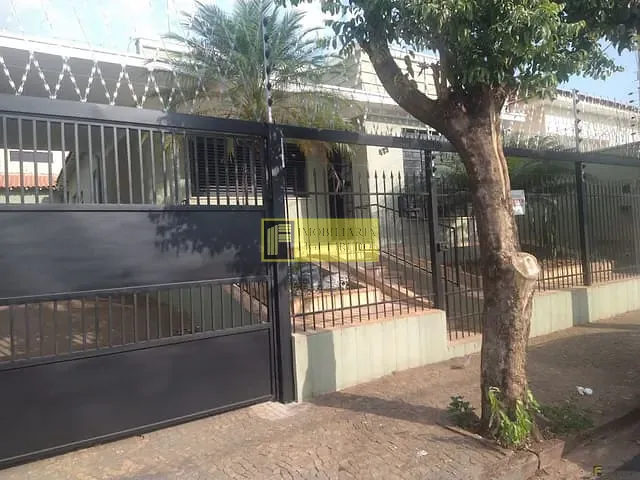 Casa com 170m² 3 quartos e 6 banheiros, para alugar, no bairro Vila Bom Jesus em São José do Rio Preto