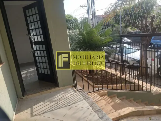 Casa com 170m² 3 quartos e 6 banheiros, para alugar, no bairro Vila Bom Jesus em São José do Rio Preto
