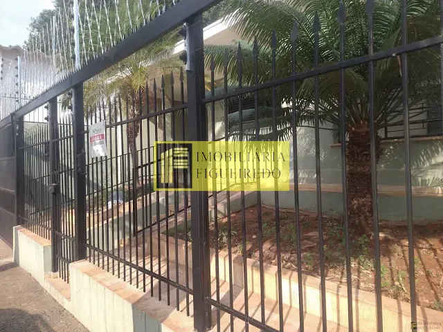 Casa com 170m² 3 quartos e 6 banheiros, para alugar, no bairro Vila Bom Jesus em São José do Rio Preto