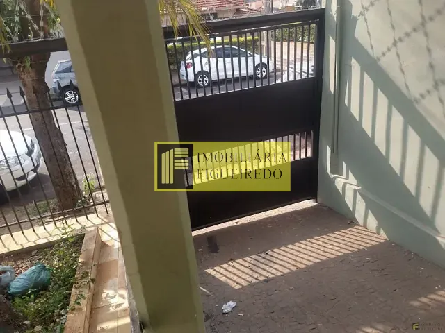 Casa com 170m² 3 quartos e 6 banheiros, para alugar, no bairro Vila Bom Jesus em São José do Rio Preto