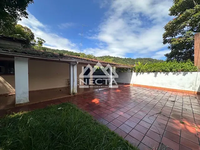 Casa com 360m² 4 quartos e 4 banheiros, à venda, no bairro Park Imperial em Caraguatatuba