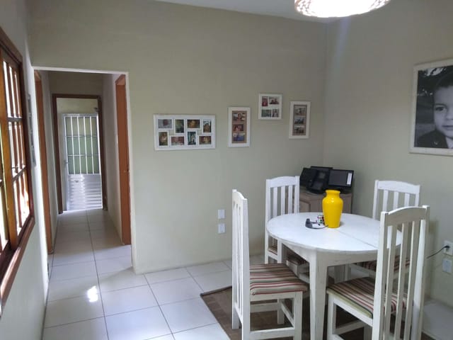 Casa com 207m² 3 quartos e 2 banheiros, à venda, no bairro Centro em Pelotas