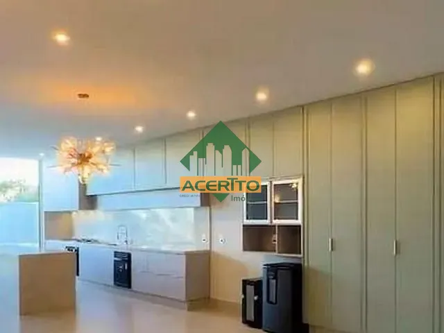 Casa com 200m² 3 quartos e 2 banheiros, à venda, no bairro Aeroporto em Araçatuba
