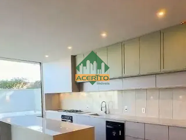 Casa com 200m² 3 quartos e 2 banheiros, à venda, no bairro Aeroporto em Araçatuba