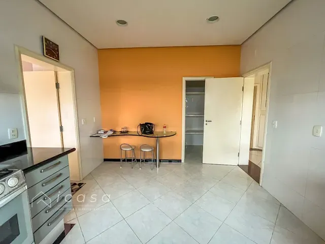 Casa com 392m² 5 quartos e 5 banheiros, à venda, no bairro Esplanada Independência em Taubaté