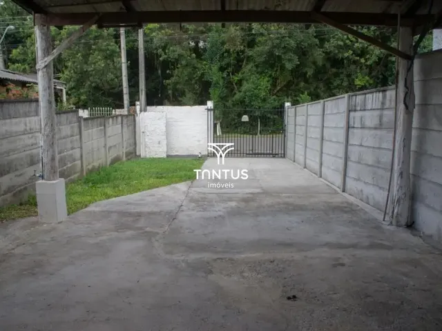 Casa com 300m² 2 quartos e 1 banheiro, para alugar, no bairro Boa Vista em Curitiba