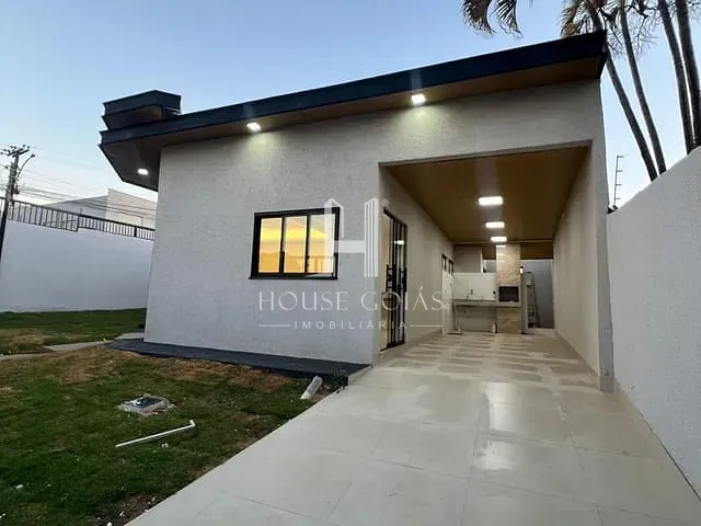Casa com 223m² 3 quartos e 3 banheiros, à venda, no bairro Garavelo Residencial Park em Aparecida de Goiânia