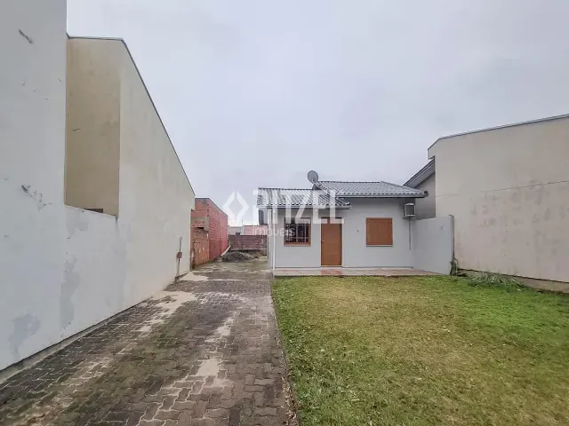 Casa com 210m² 2 quartos e 1 banheiro, para alugar, no bairro Campestre em São Leopoldo