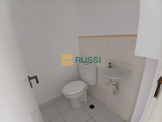 Casa 2 quartos e 2 banheiros, à venda, no bairro Monte Castelo em São José dos Campos