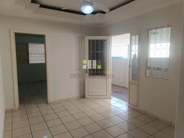 Casa 2 quartos e 2 banheiros, para alugar, no bairro Jardim Marchissolo em Sumaré