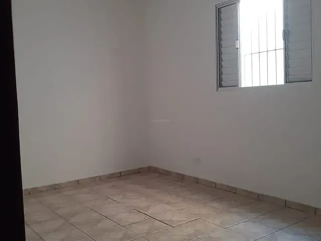 Casa com 250m² 2 quartos e 2 banheiros, à venda, no bairro Jardim em Santo André