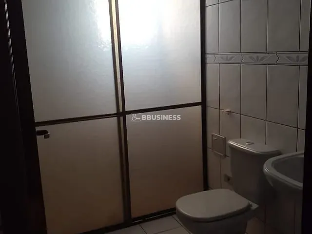 Casa com 250m² 2 quartos e 2 banheiros, à venda, no bairro Jardim em Santo André