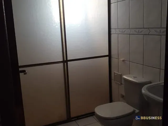 Casa com 250m² 2 quartos e 2 banheiros, à venda, no bairro Jardim em Santo André