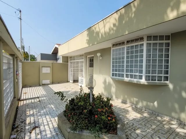 Foto do Casa - Excelente Casa Terrea com 3 Dormitórios sendo 1 Suíte, Quintal com Edícula e Churrasqueira , Vila Liberdade, Jundiaí, SP | Copette Imóveis