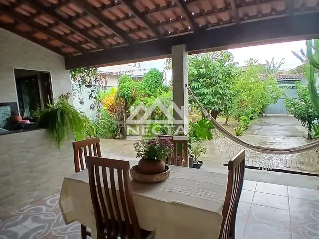 Casa com 250m² 2 quartos e 1 banheiro, à venda, no bairro Balneário dos Golfinhos em Caraguatatuba